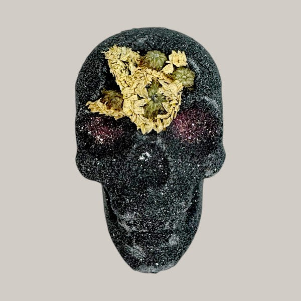 Sugar Skull Foaming Bath Bomb - Black
